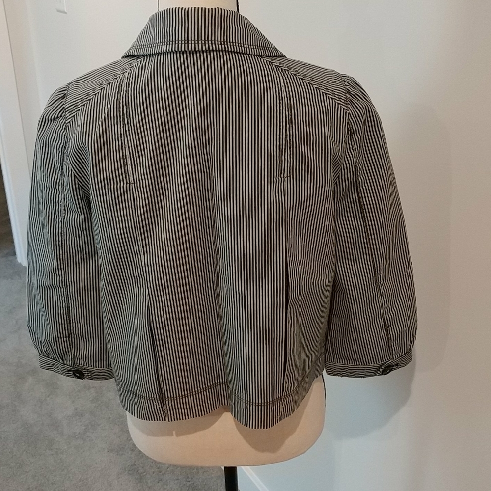 LOFT Jacket - Picture 2 of 9